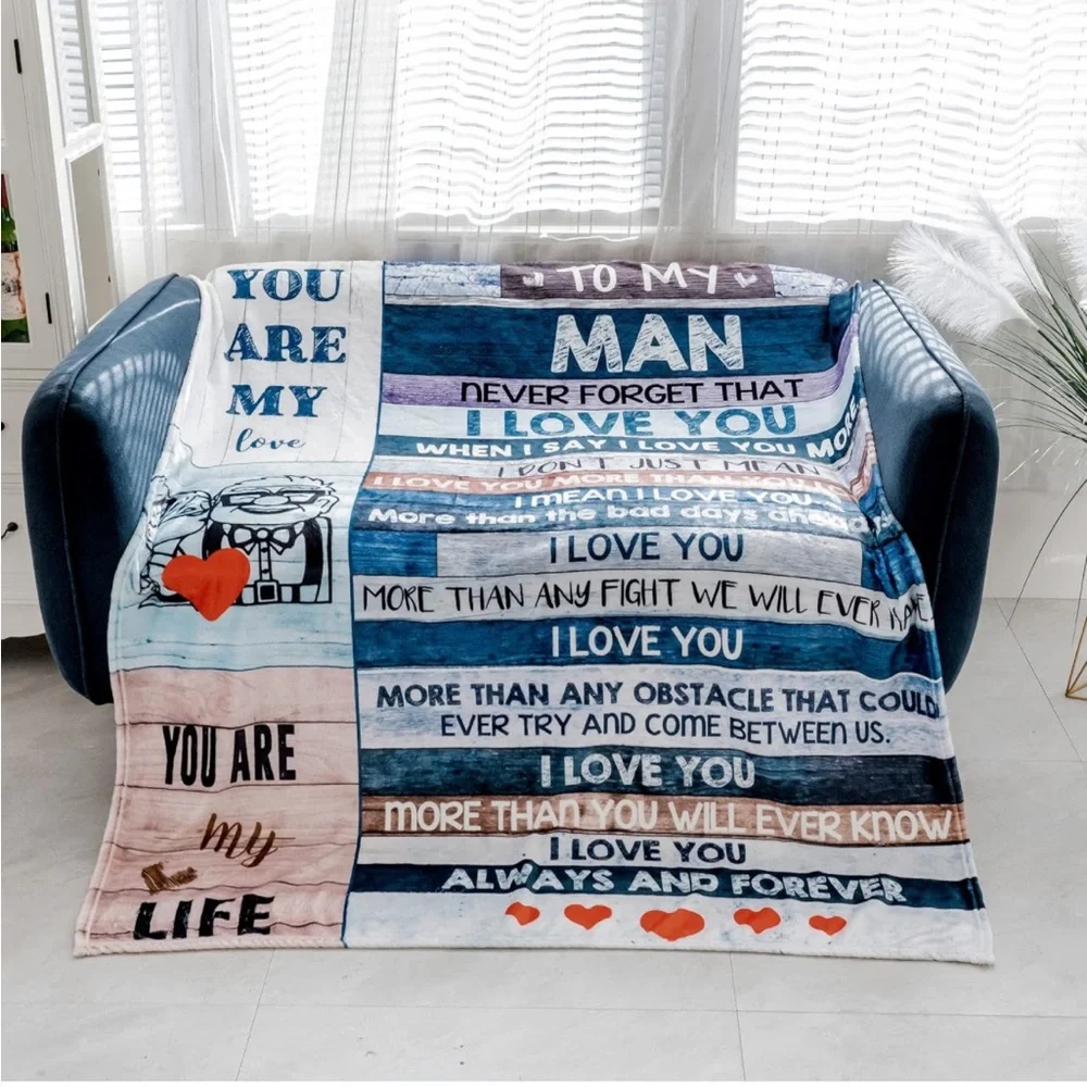 ❤️ Valentines Day Throw Blanket (50